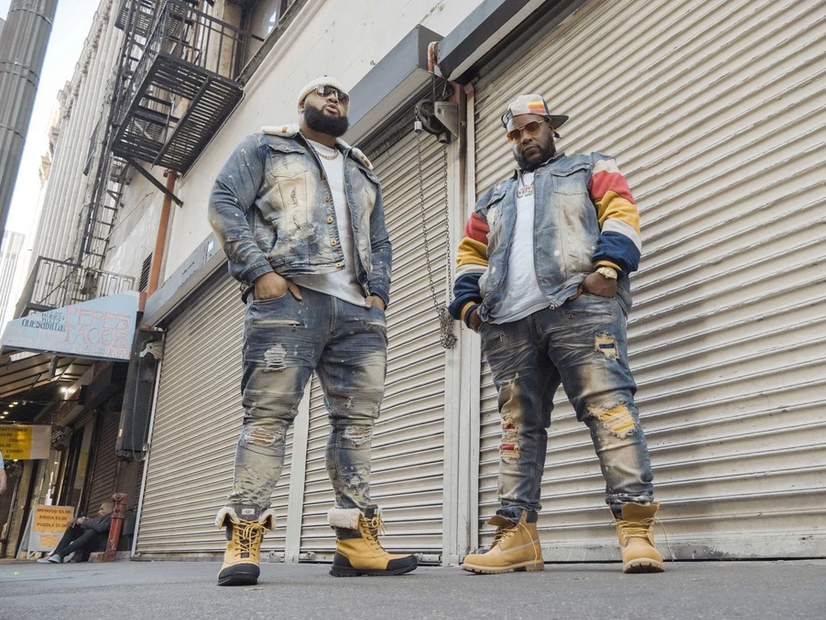 Ripped jeans with timberlands shop