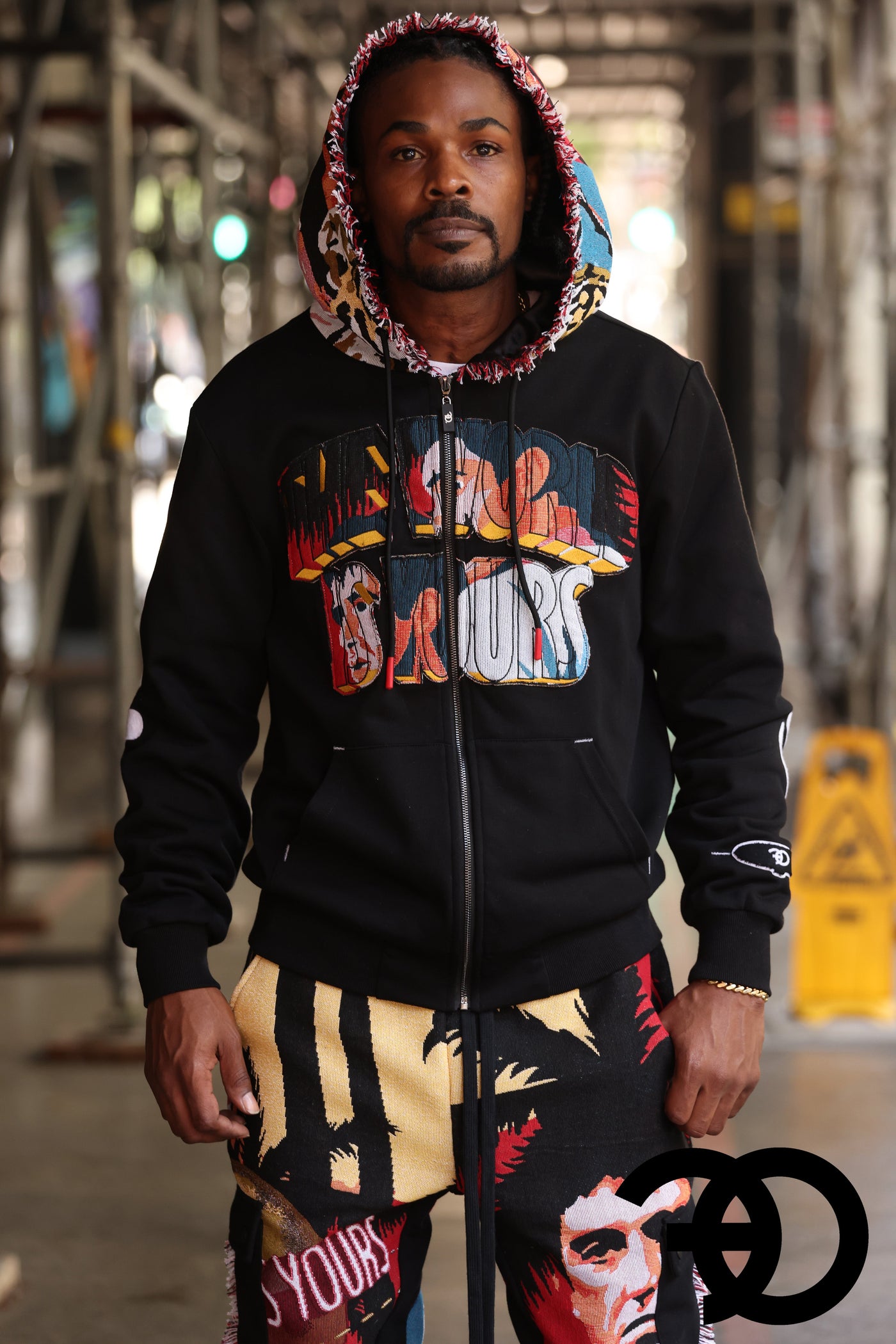 FROST HOODIES AND SWEETSHIRTS