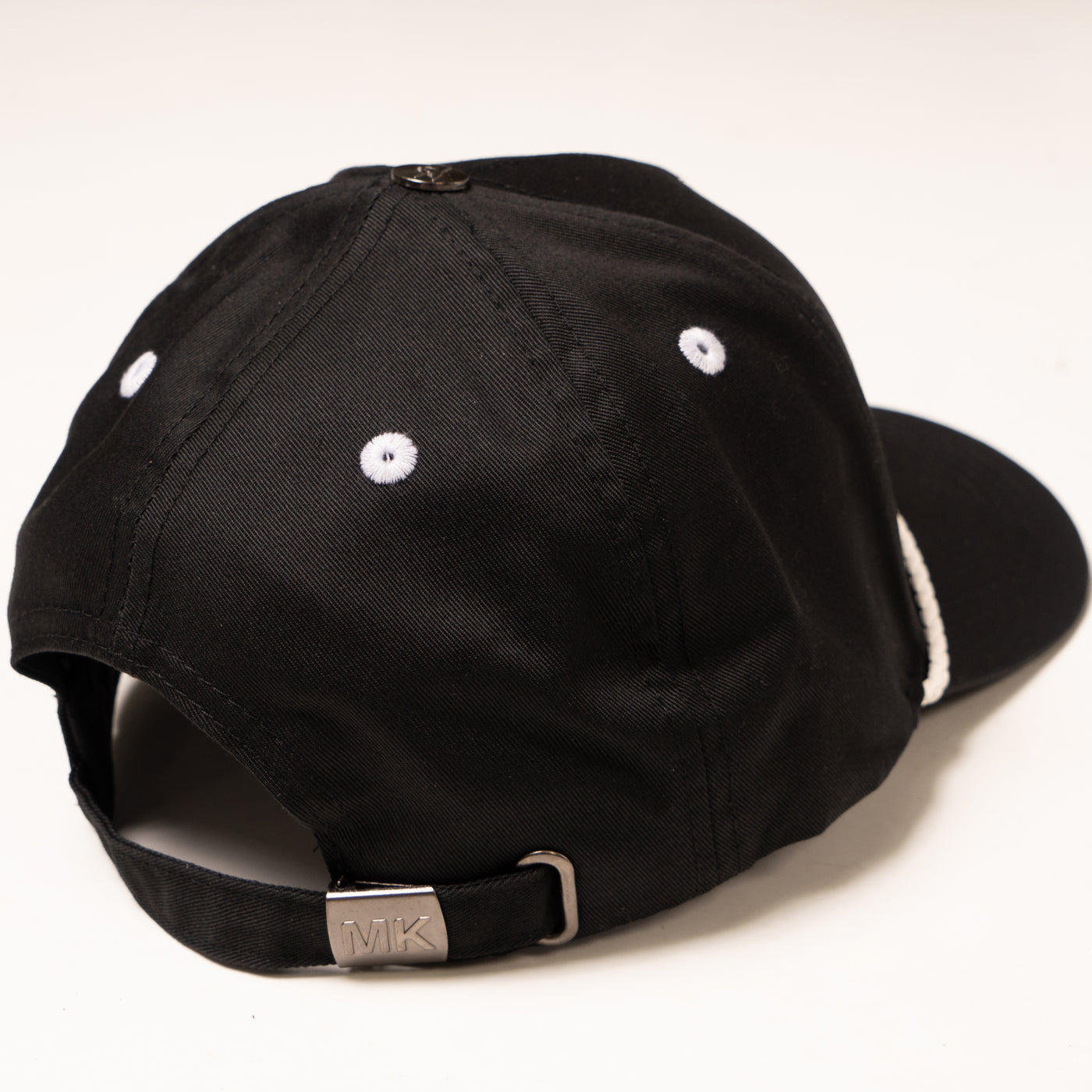 M003 Makobi Bergamo Essential Cap - Black