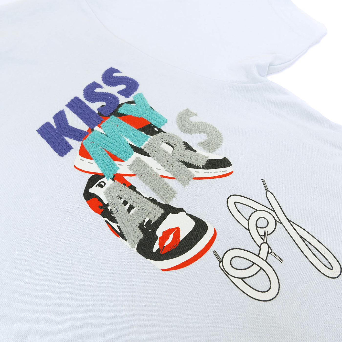 F167 "KISS My Air" Tee - White