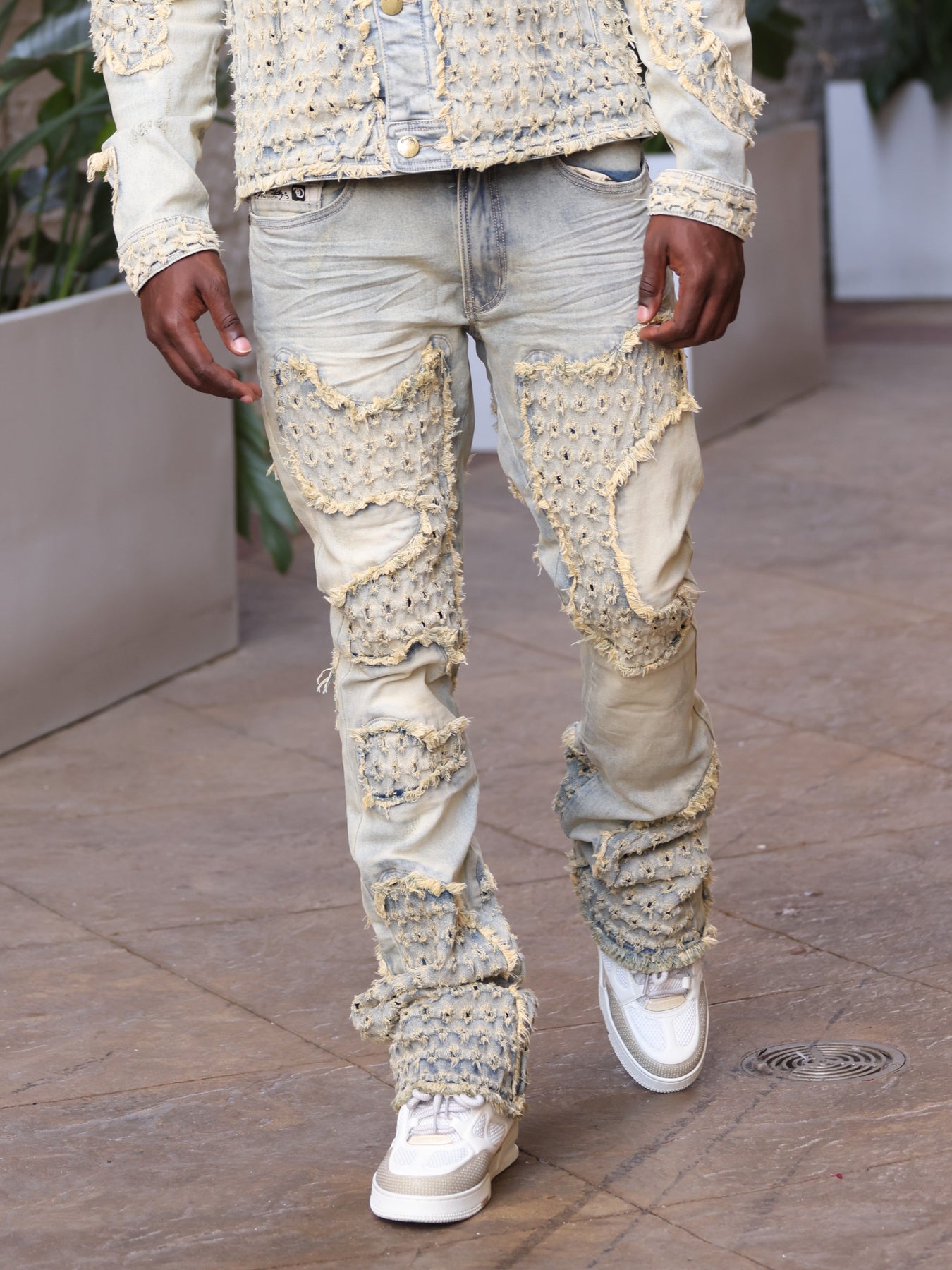 F1723 Tattered Denim Stacked Jeans - Dirt