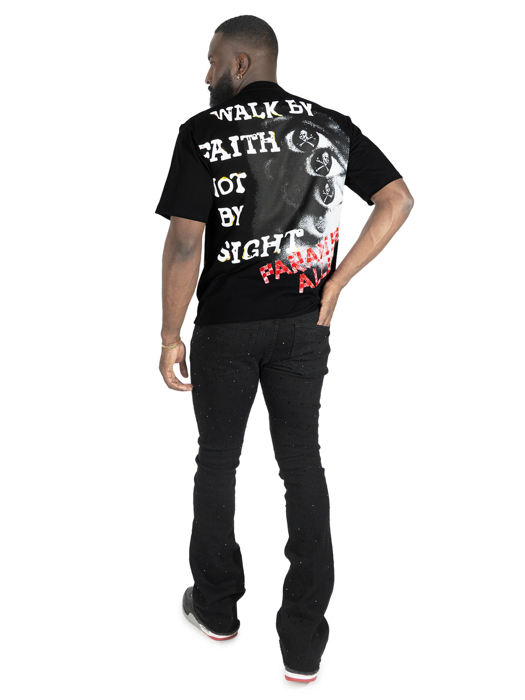 F172 Walk By Faith Box Tee - Black