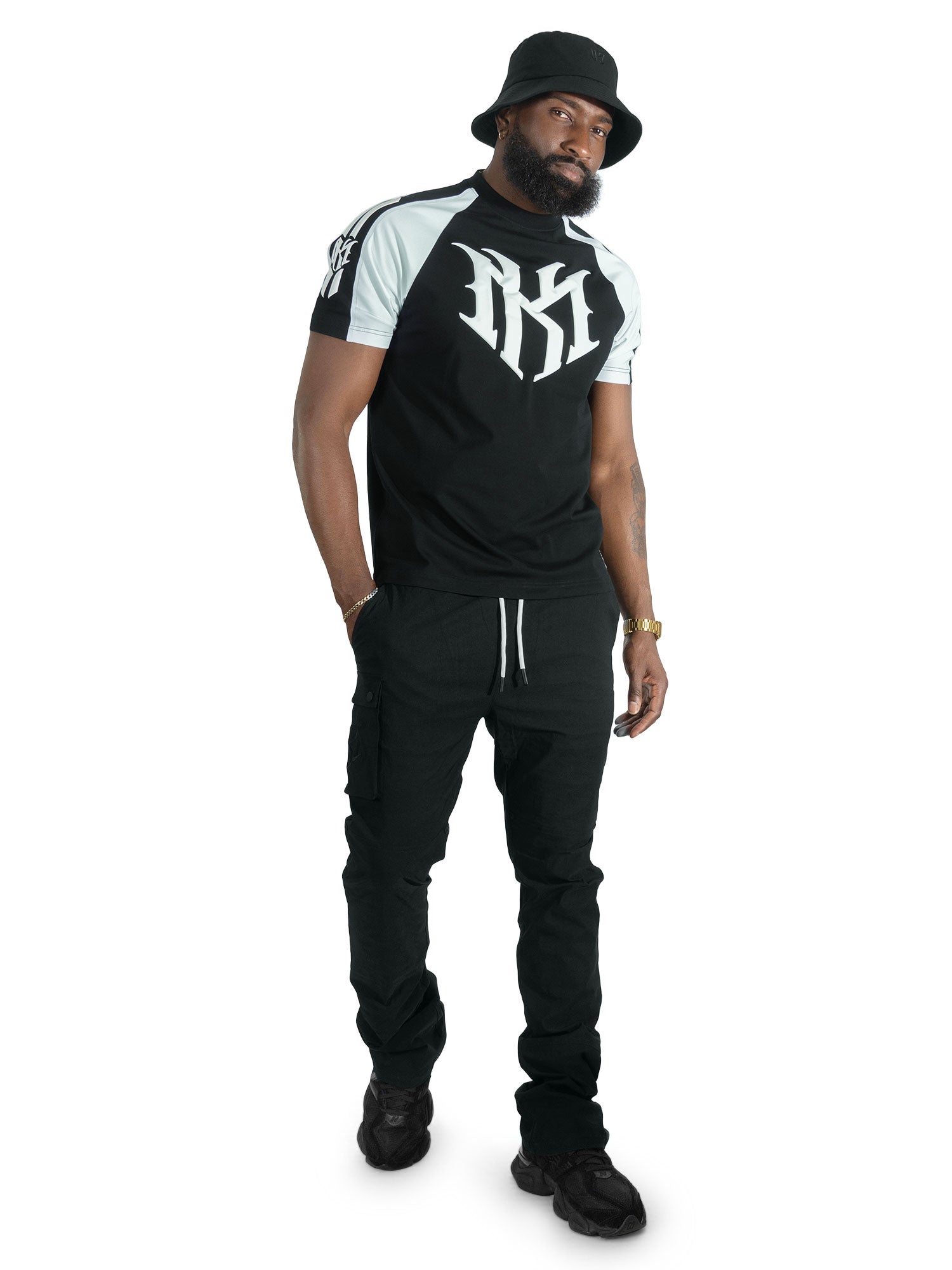 M119 Adorni Reglan T-shirt - Black