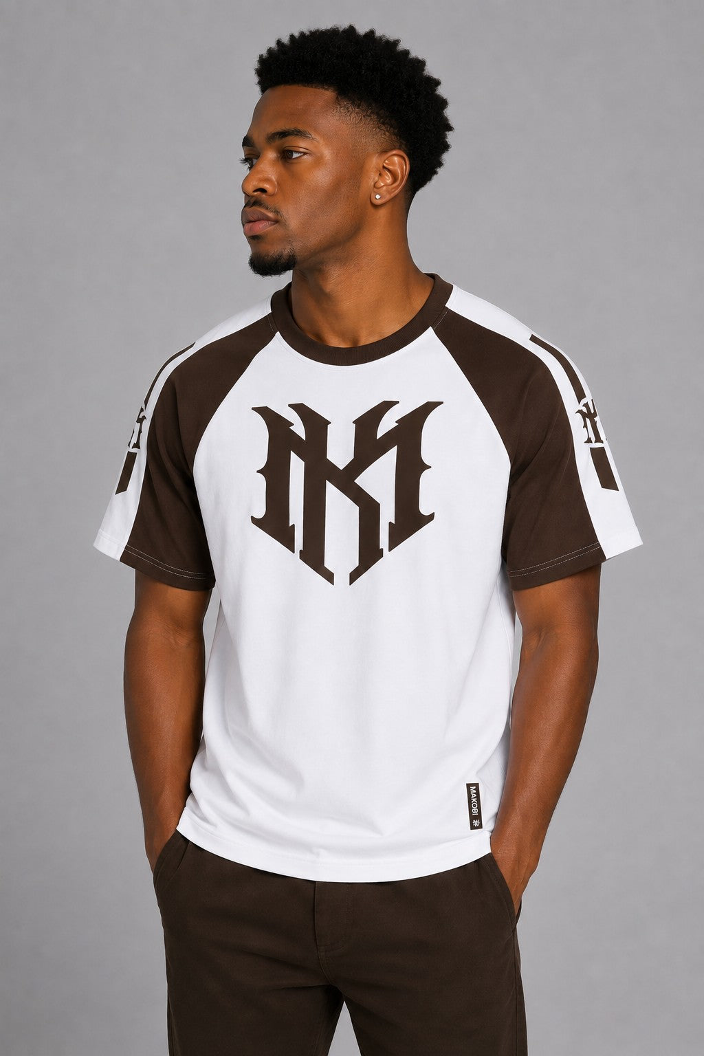 M119 Adorni Reglan T-shirt - Dark Brown