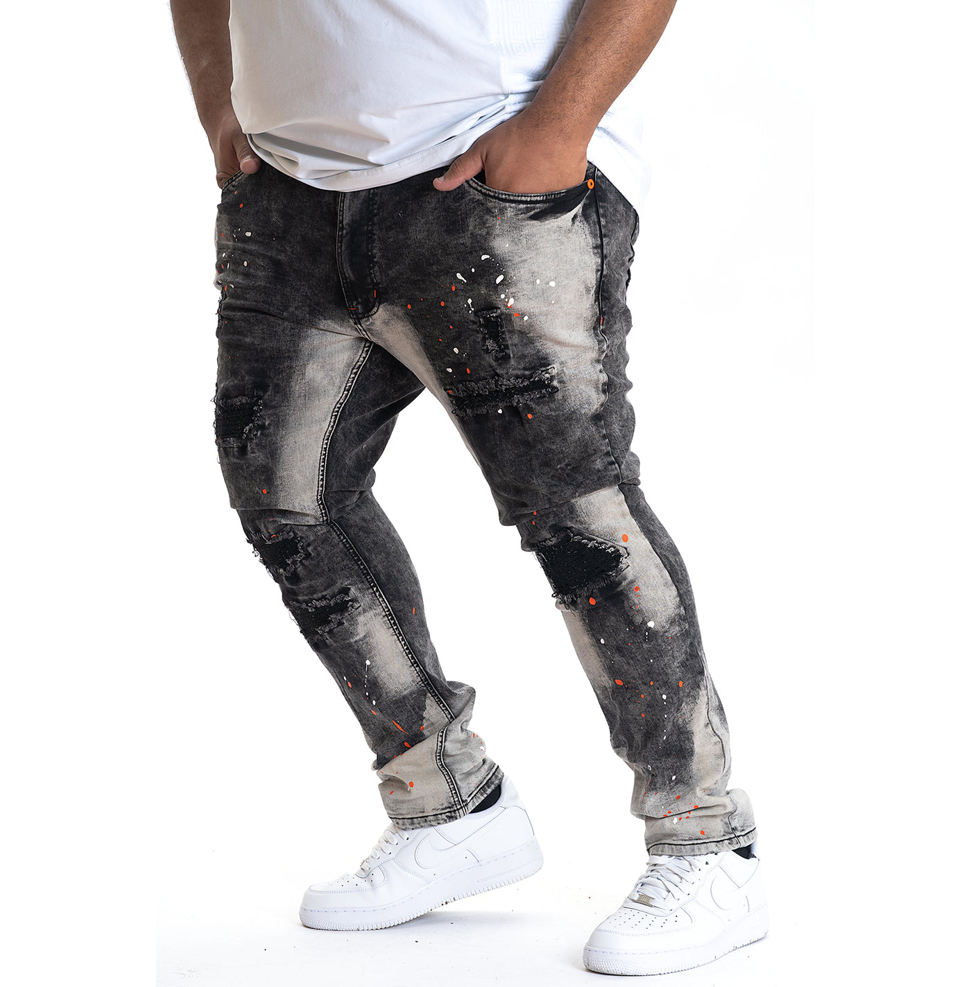 M1725 Shredded Denim Jeans with Paint Splashes - Black