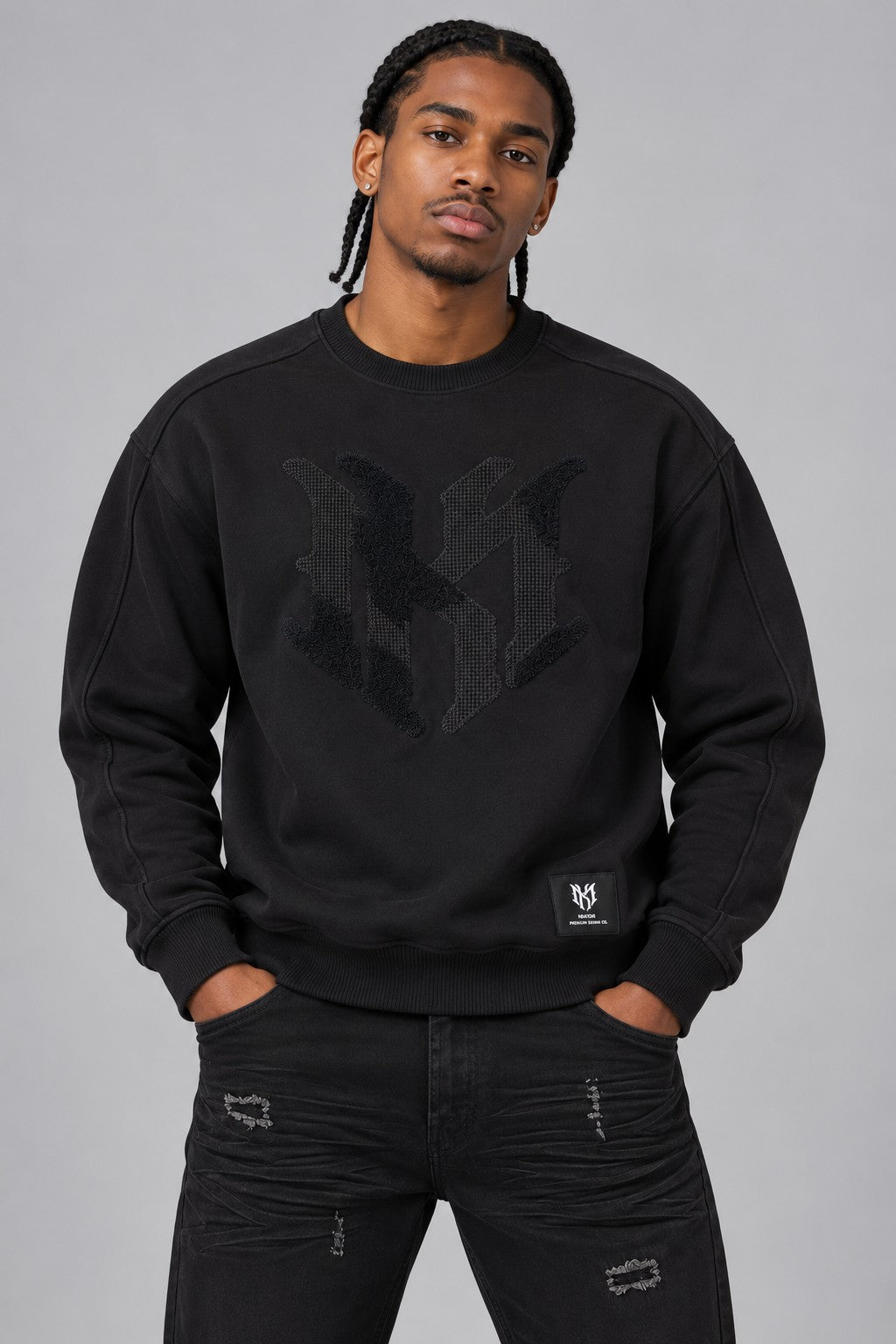 M4112 Mancini MK Crewneck - Black