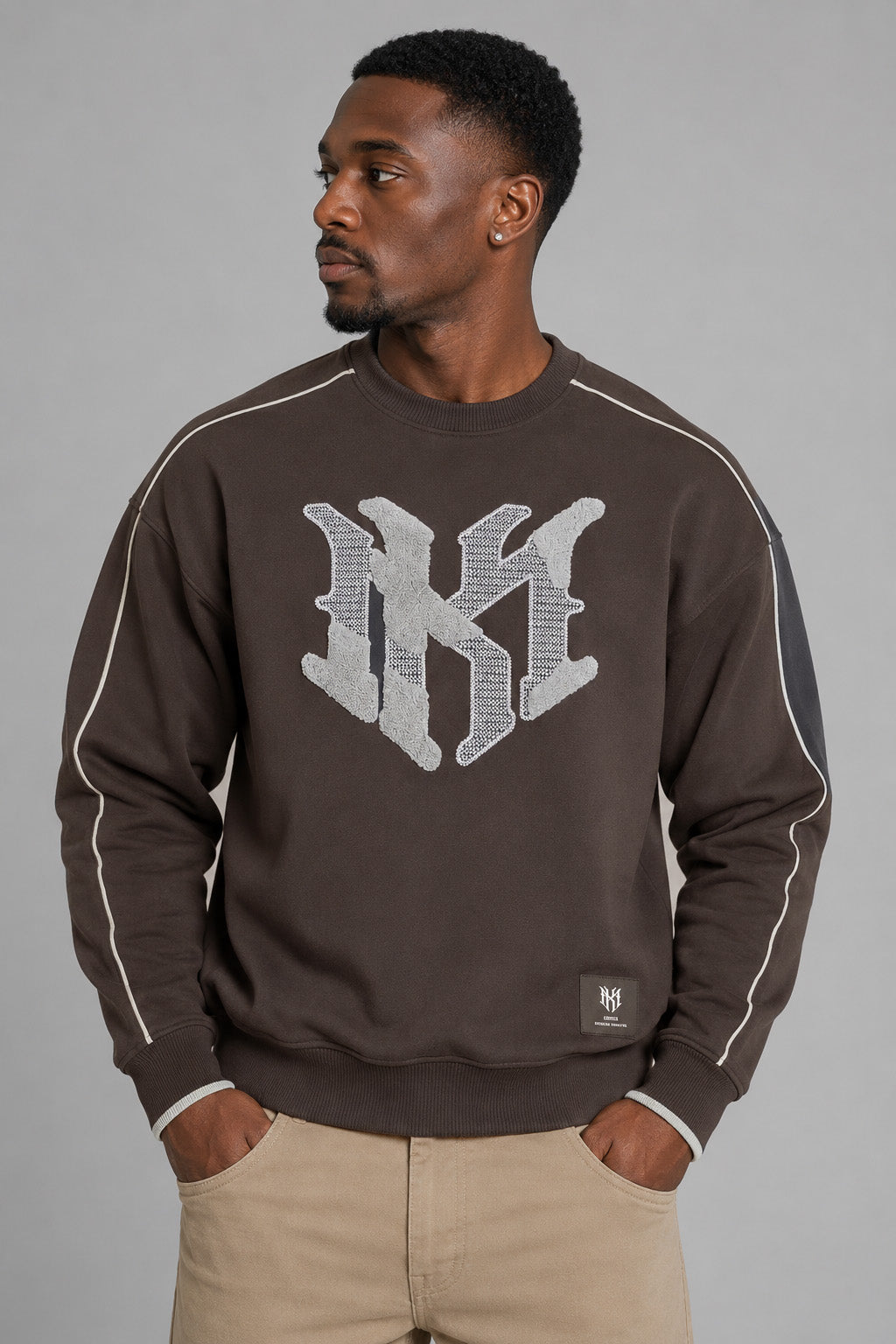 M4112 Mancini MK Crewneck - Brown