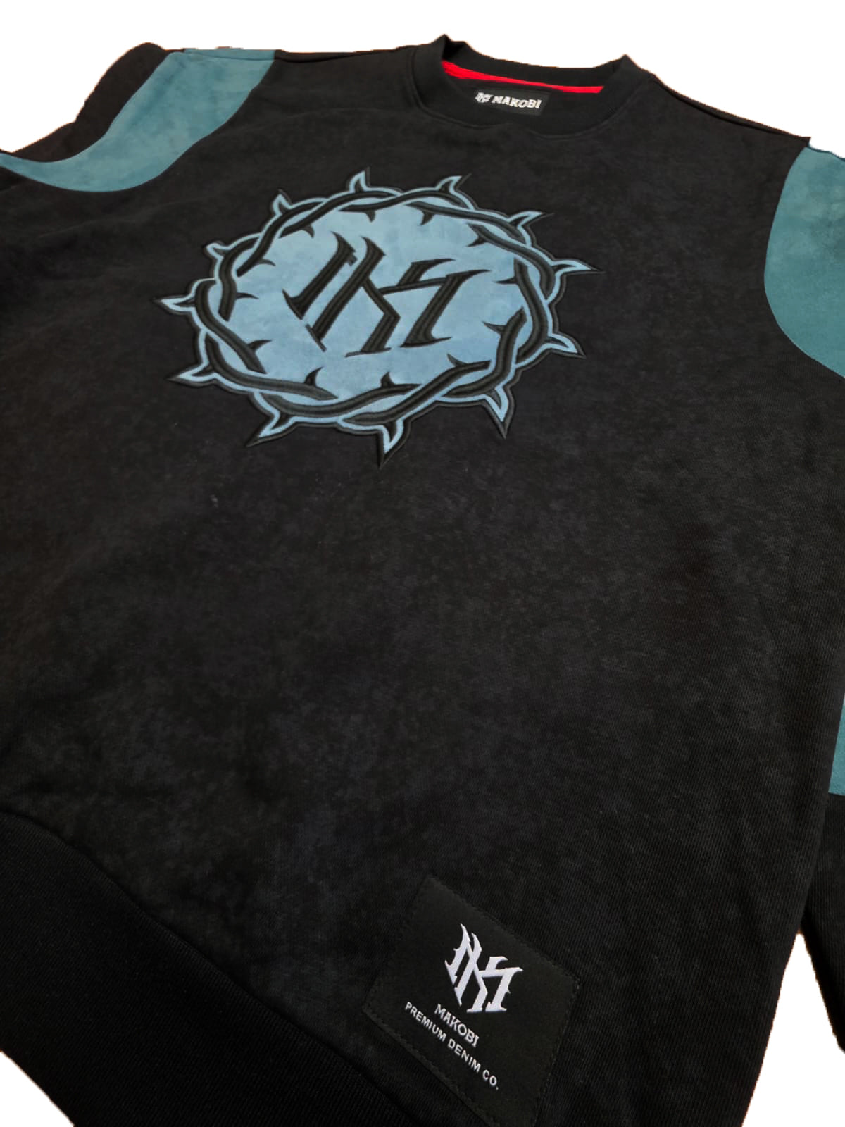M4138 Prestige MK Crewneck - Black-Teal