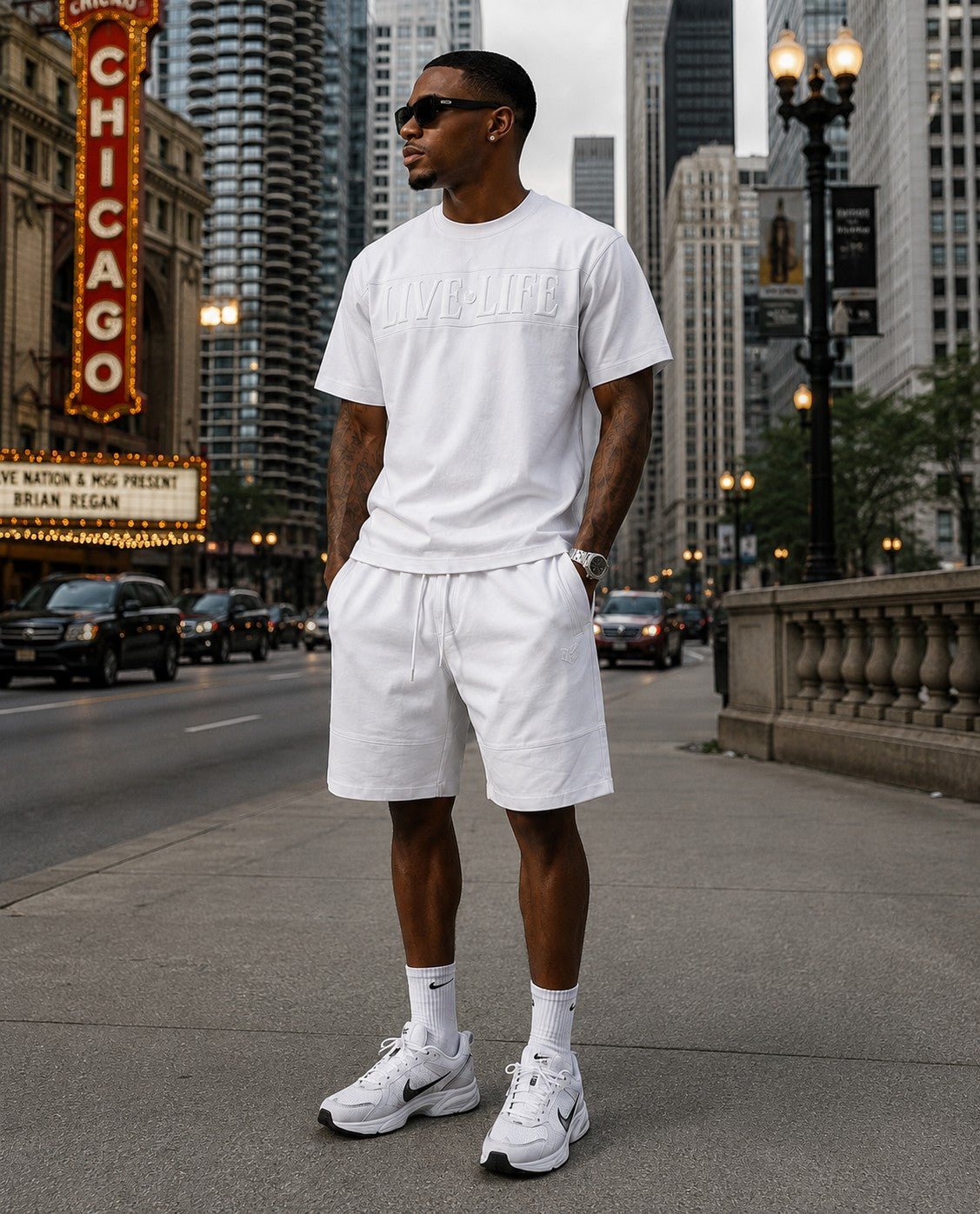 M659 Live Life Shorts - White