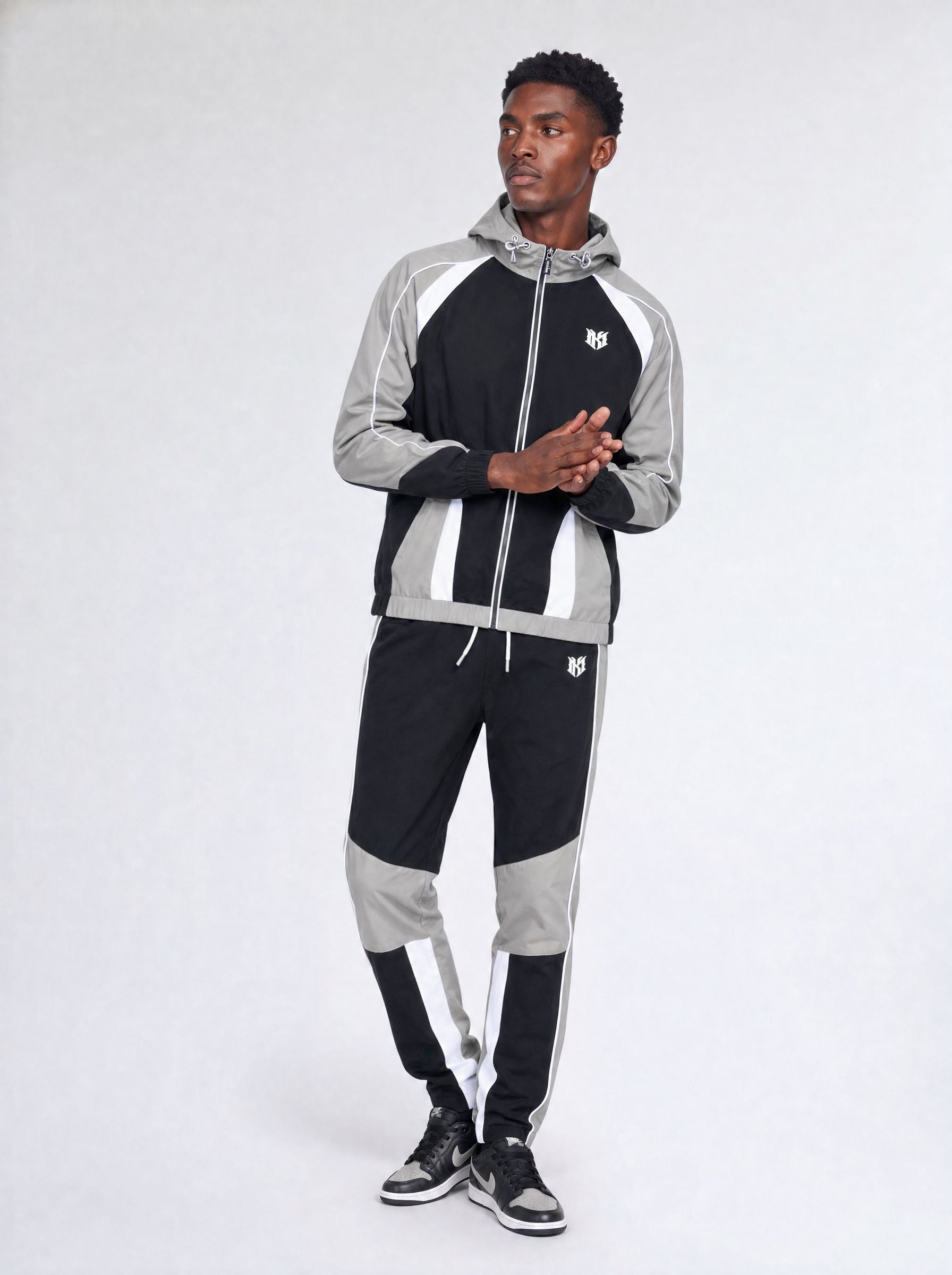 M4750 Jevani Nylon Set - Gray