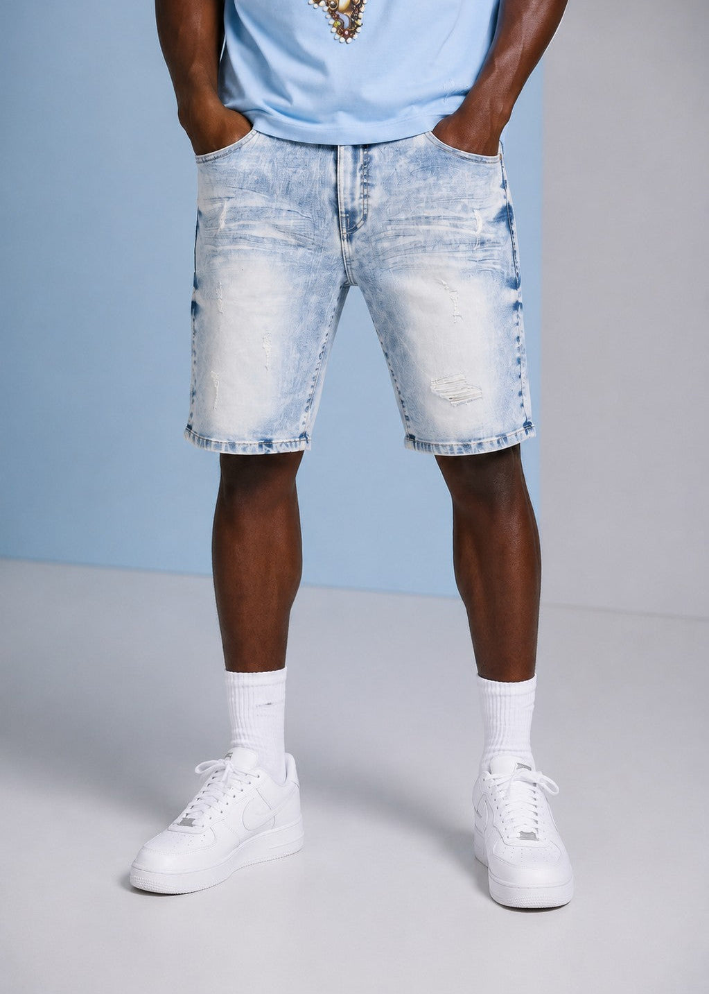 M613 Pastoni Denim Shorts - Light Wash