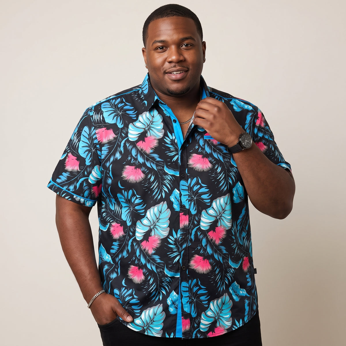 V872 Short Sleeve Tropical Print Shirt - Black