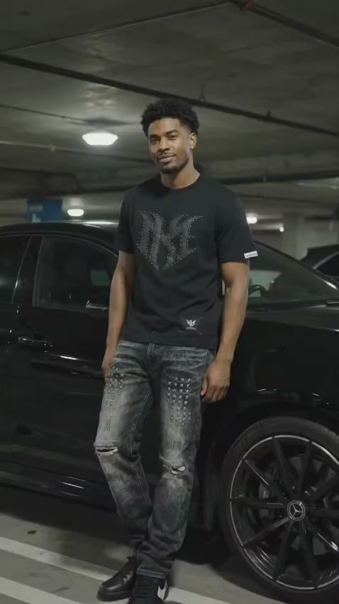 Load video: M421 Porada MK Tee - Black