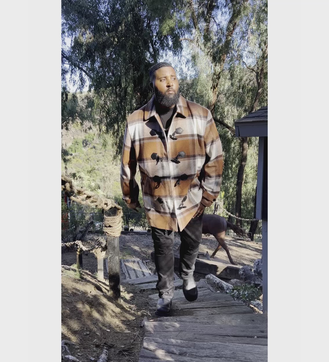 Load video: M4045 Renzo Wool Plaid Coat - Gray