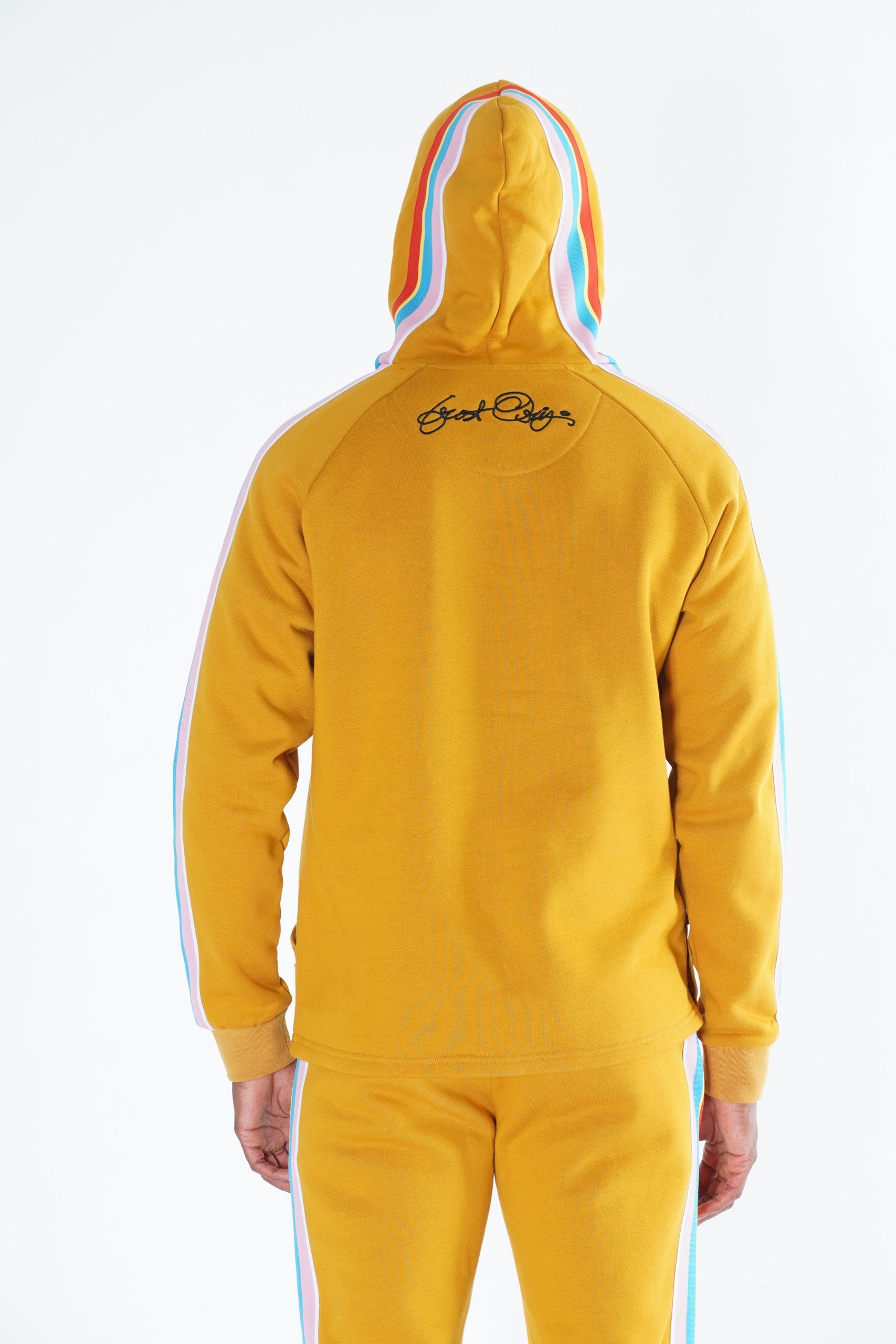 F5728 & F6728 Frost Bad Guy Fleece Set Up - Wheat