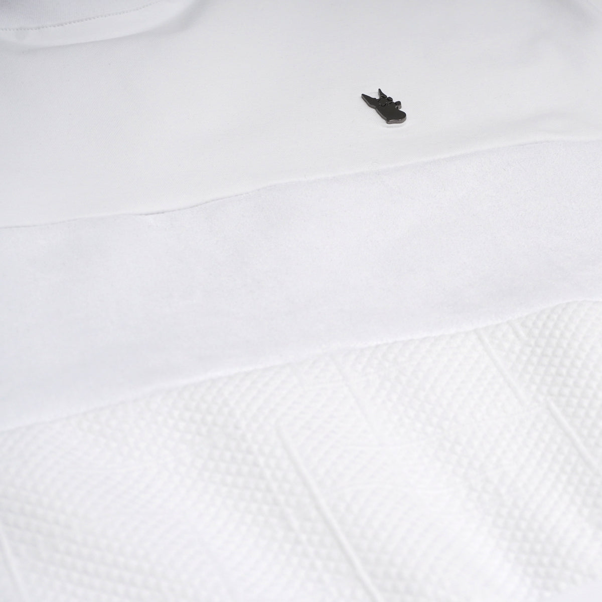 M277 Makobi Layered Jacquard Tee - White