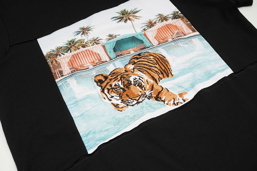 Makobi M304 Tiger In Paradise Tee in Black, view 4