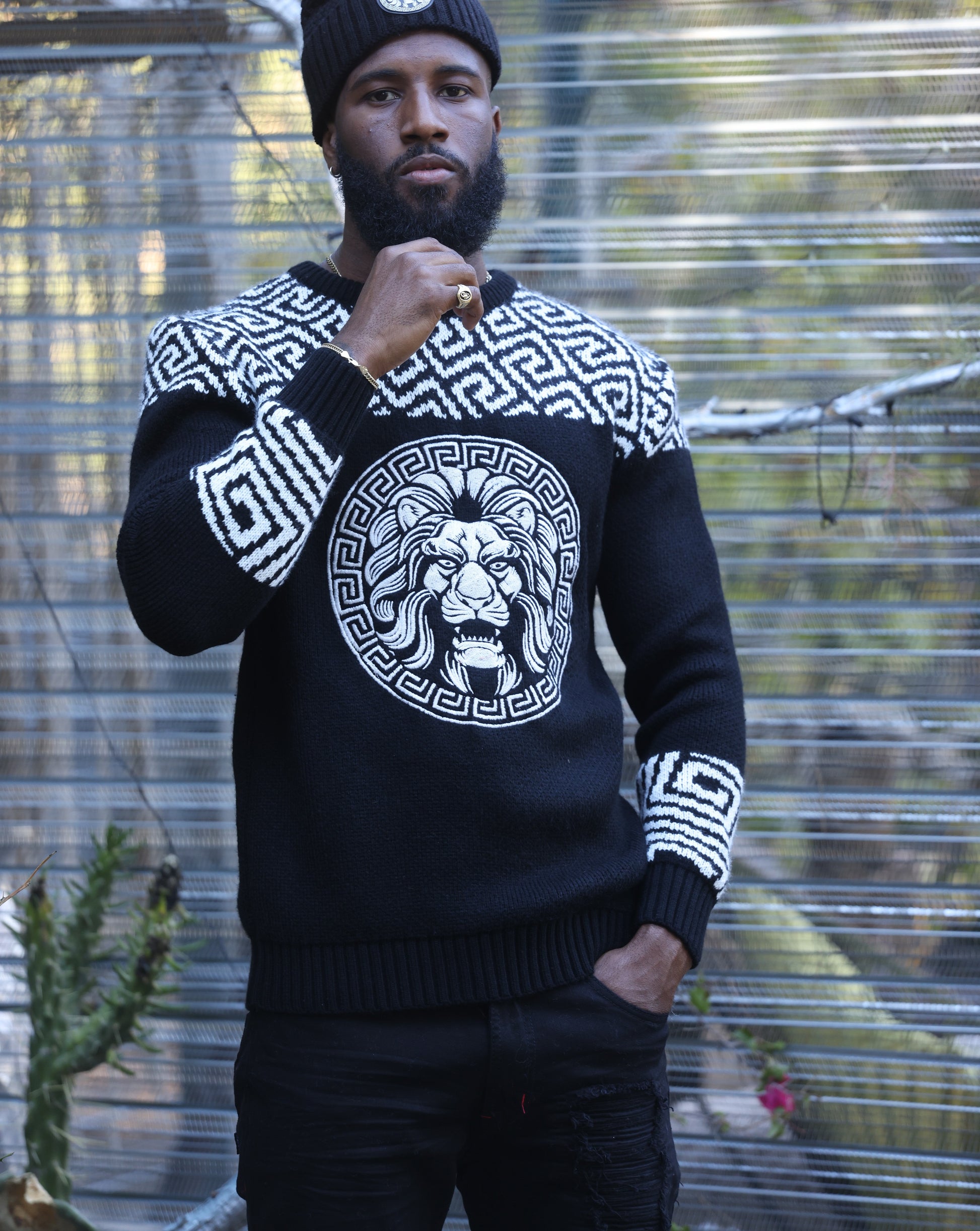 Makobi M4131 Leo Knit Sweater in Black, view 2